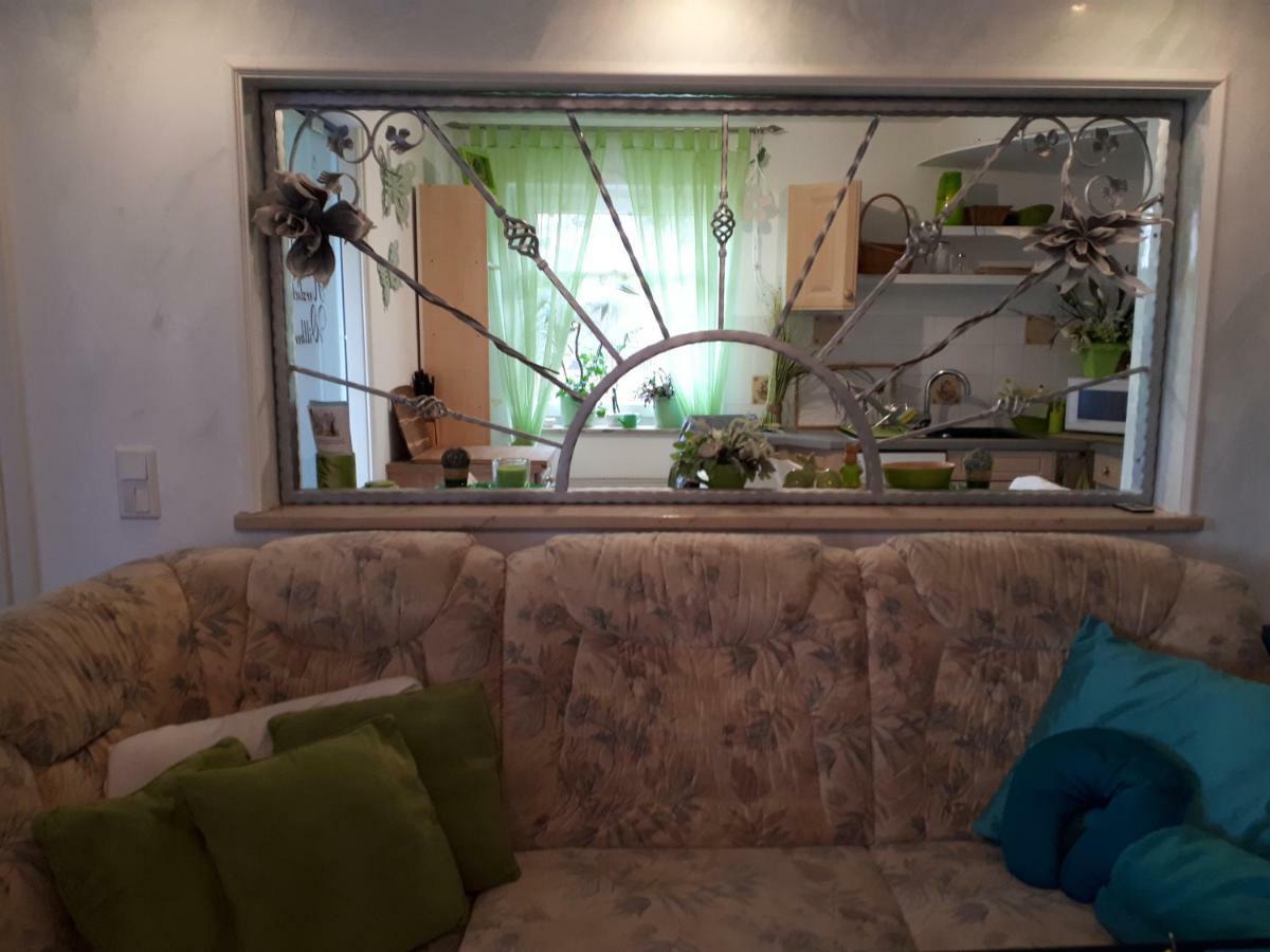 Ferienwohnung Serpina Lobsal Exterior foto